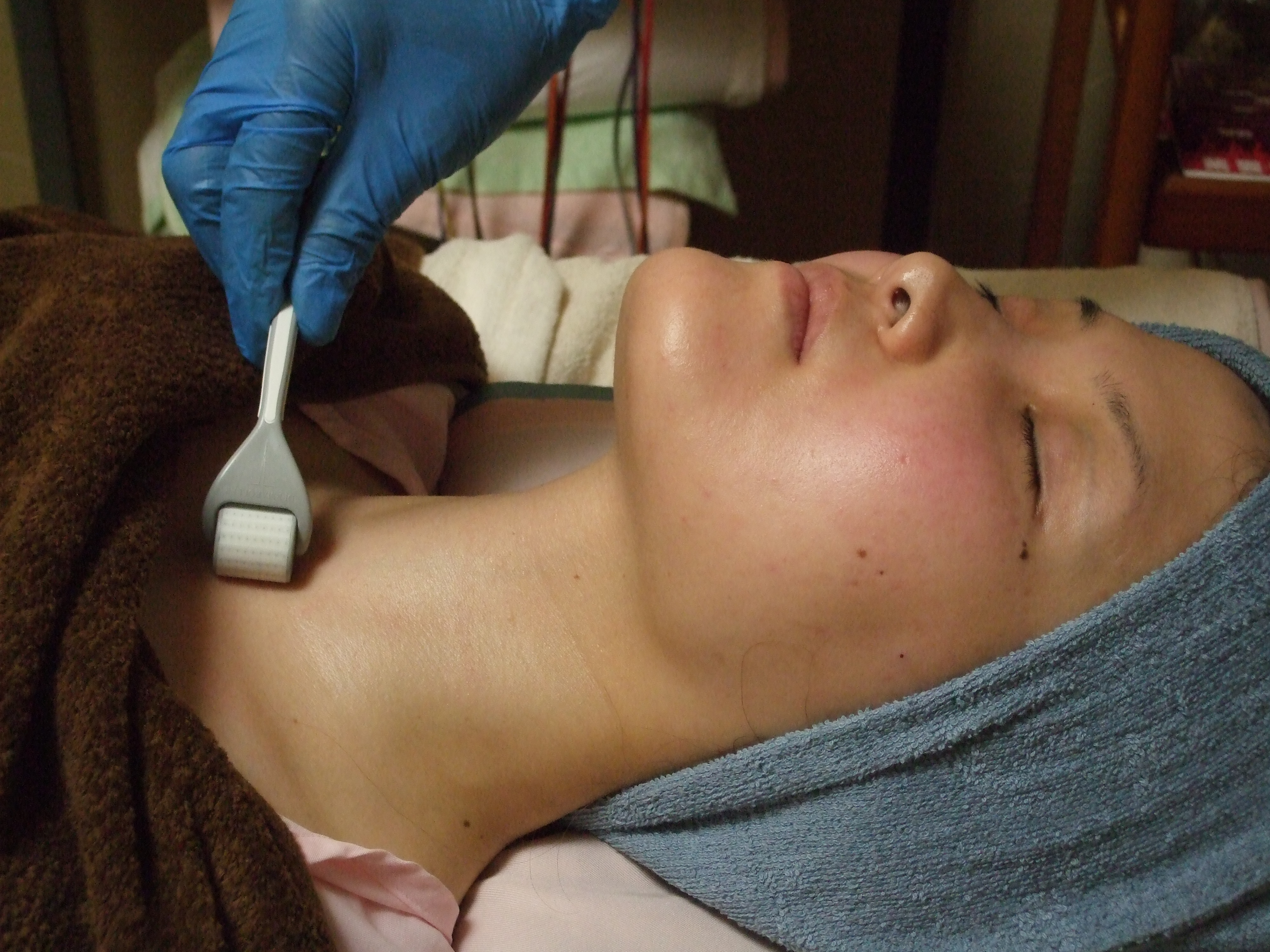 オプション　デコルテ施術　　施術費1,000円(税込)　の画像